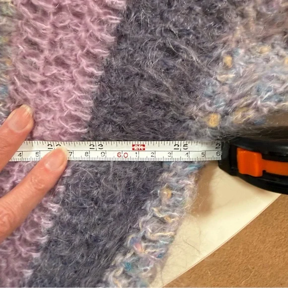 Mohair wool grandmacore Lavender Grey Crochet Ireland Cardigan Sweater - Picture 11 of 16